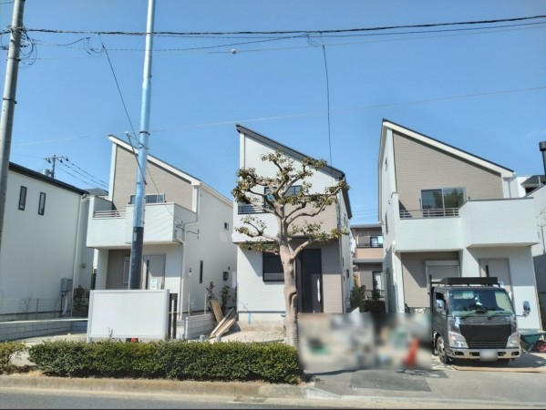 藤沢市辻堂太平台、新築一戸建ての画像です