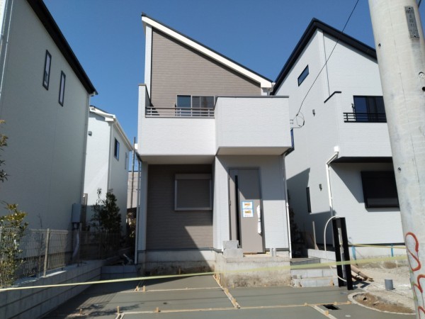 藤沢市辻堂太平台、新築一戸建ての画像です