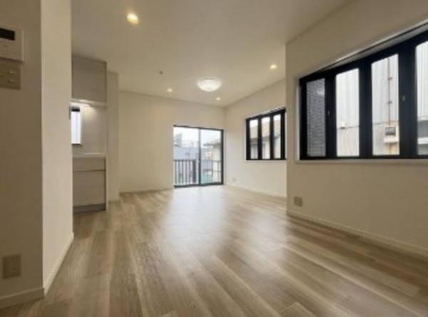藤沢市鵠沼藤が谷、中古一戸建ての画像です