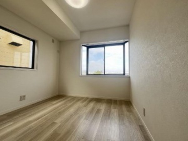 藤沢市鵠沼藤が谷、中古一戸建ての画像です