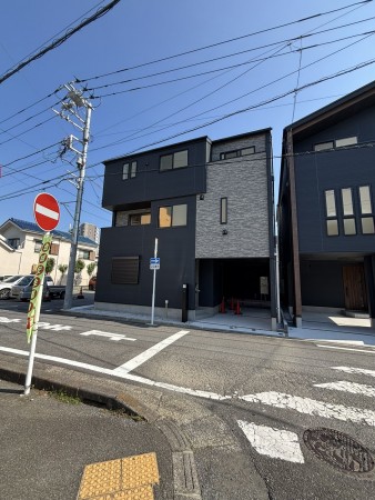 藤沢市藤沢、新築一戸建ての画像です