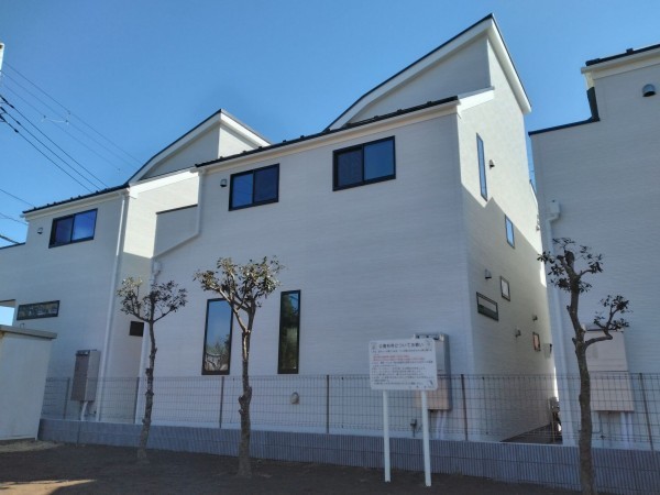 藤沢市鵠沼藤が谷、新築一戸建ての画像です