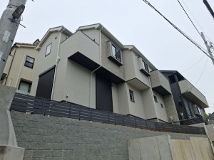 藤沢市渡内、新築一戸建ての画像です