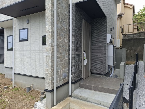 藤沢市渡内、新築一戸建ての画像です