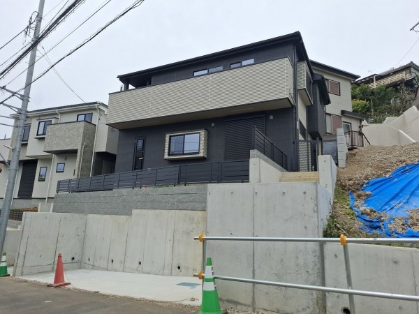 藤沢市渡内、新築一戸建ての画像です