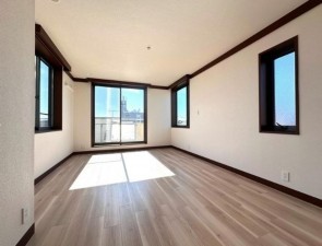 藤沢市弥勒寺、中古一戸建ての画像です