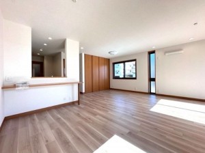 藤沢市弥勒寺、中古一戸建ての画像です