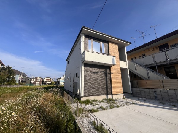 藤沢市本鵠沼、新築一戸建ての画像です