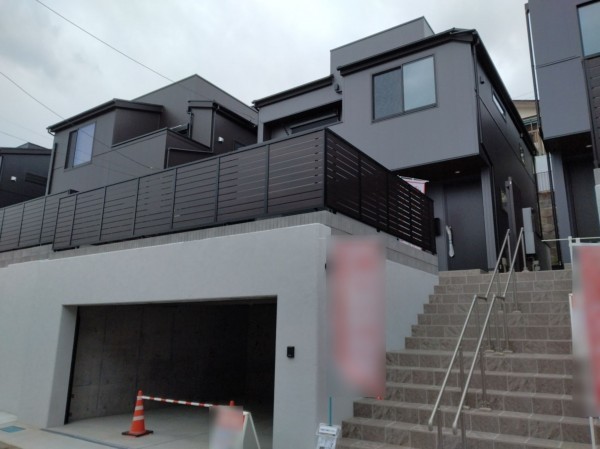 藤沢市藤が岡、新築一戸建ての画像です