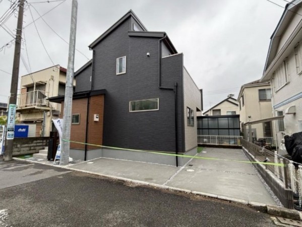 藤沢市鵠沼桜が岡、新築一戸建ての画像です