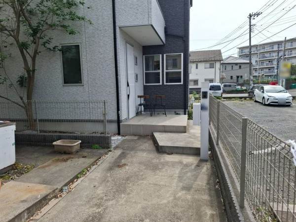 藤沢市辻堂元町、中古一戸建ての画像です