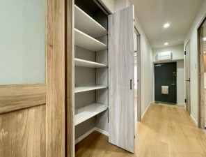 藤沢市羽鳥、マンションの画像です