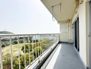 藤沢市鵠沼東、マンションの画像です