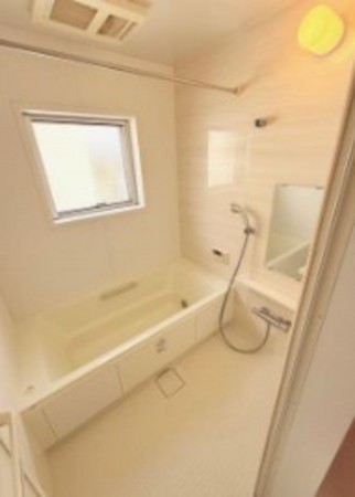 藤沢市鵠沼松が岡、中古一戸建ての画像です