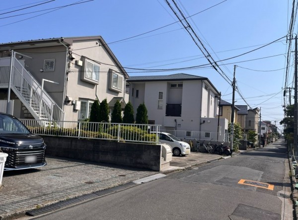 藤沢市鵠沼松が岡、中古一戸建ての画像です