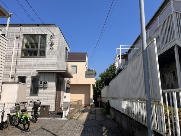 藤沢市鵠沼松が岡、中古一戸建ての画像です