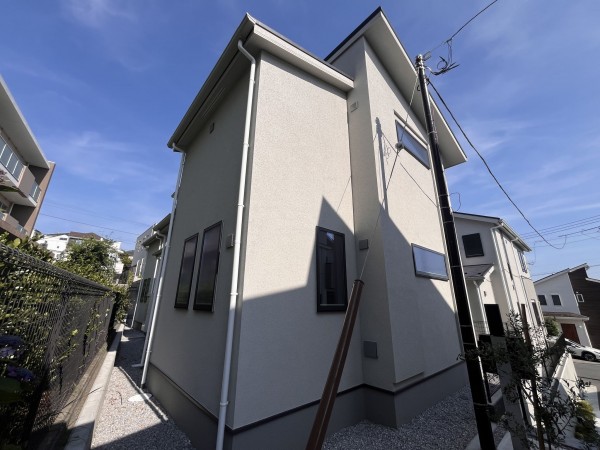 藤沢市並木台、新築一戸建ての画像です