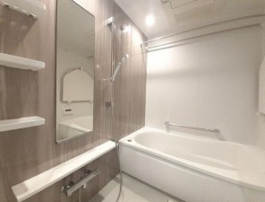 藤沢市川名、マンションの画像です