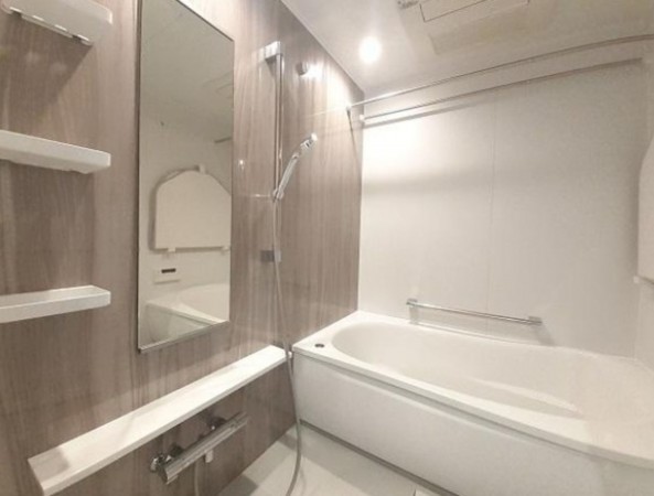 藤沢市川名、マンションの画像です