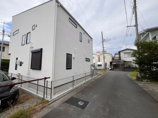 藤沢市辻堂元町、新築一戸建ての画像です