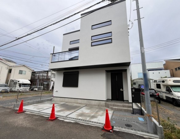 藤沢市辻堂元町、新築一戸建ての画像です