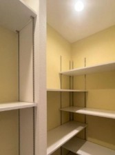 藤沢市鵠沼花沢町、マンションの画像です