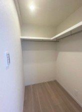 藤沢市鵠沼花沢町、マンションの画像です