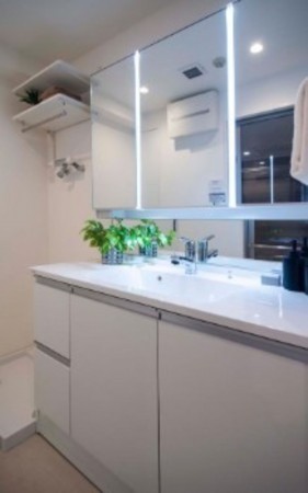 藤沢市鵠沼海岸、マンションの画像です