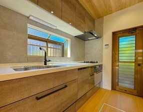 藤沢市鵠沼桜が岡、中古一戸建ての画像です