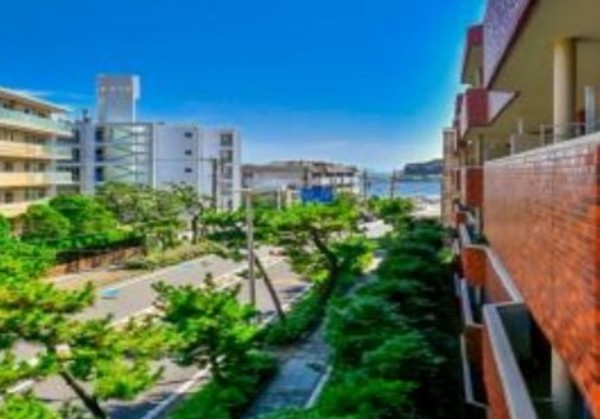 藤沢市片瀬海岸、マンションの画像です