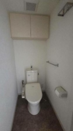藤沢市城南、マンションの画像です
