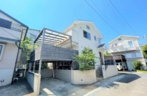 藤沢市鵠沼藤が谷、中古一戸建ての画像です