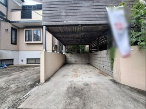 藤沢市鵠沼藤が谷、中古一戸建ての画像です