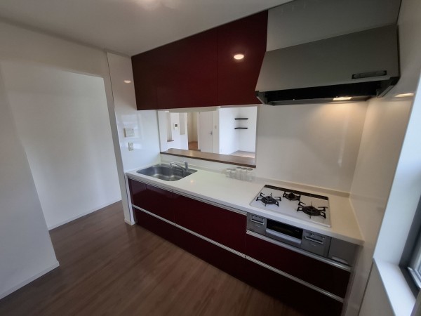 藤沢市鵠沼藤が谷、中古一戸建ての画像です