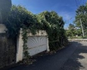 藤沢市片瀬山、土地の画像です