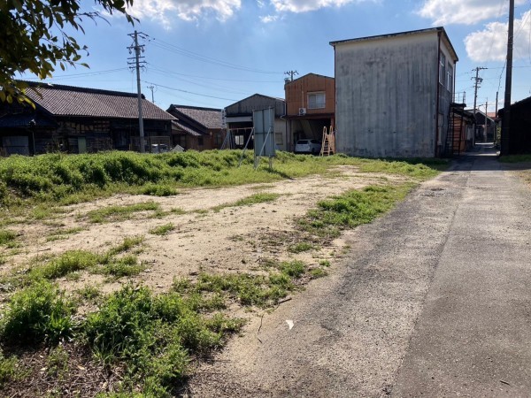 西尾市小栗町、土地の画像です