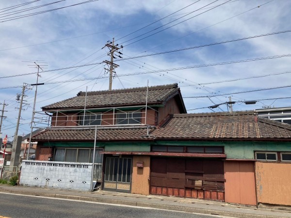 西尾市中畑町、土地の画像です