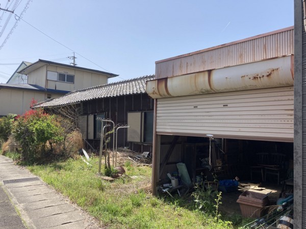 西尾市一色町一色、土地の画像です