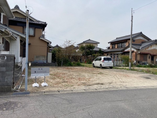 西尾市一色町味浜、土地の画像です