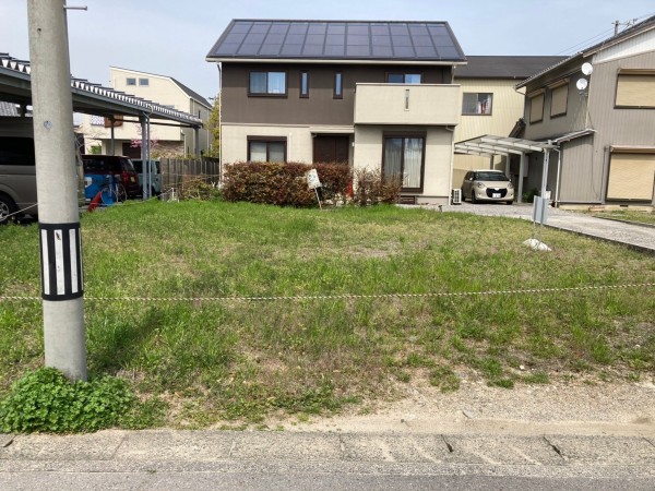 西尾市一色町一色、土地の画像です