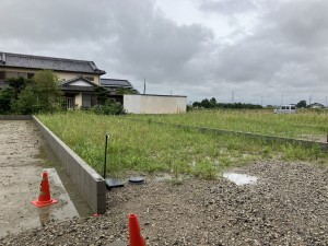 西尾市新渡場町、土地の外観画像です