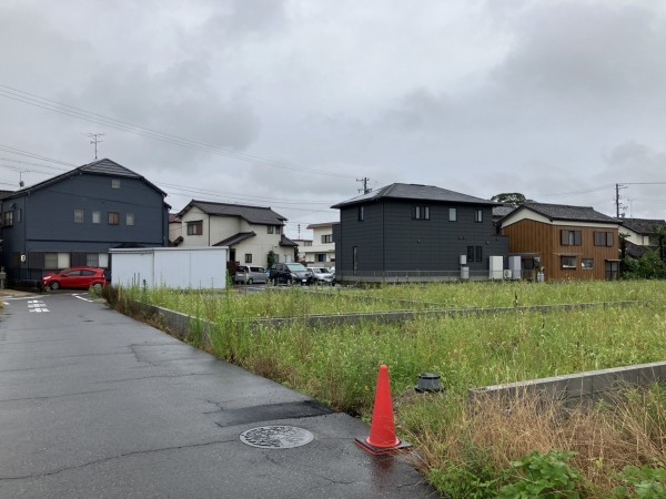 西尾市新渡場町、土地の外観画像です