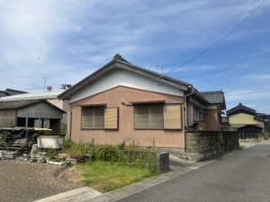 西尾市一色町酒手島、土地の画像です