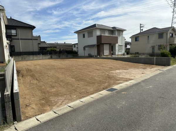 西尾市平坂町、土地の外観画像です