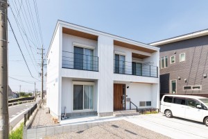 西尾市平坂町、中古一戸建ての外観画像です