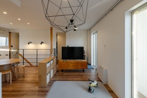 西尾市平坂町、中古一戸建ての居間画像です