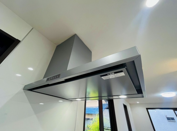 西尾市新渡場町、中古一戸建てのキッチン画像です