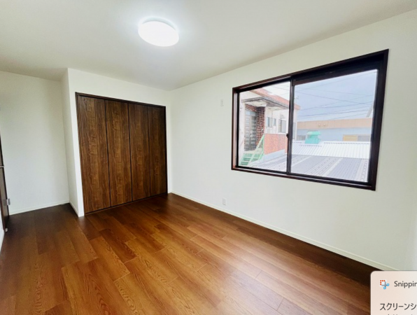 西尾市新渡場町、中古一戸建ての居間画像です