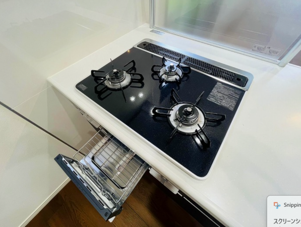 西尾市新渡場町、中古一戸建てのキッチン画像です