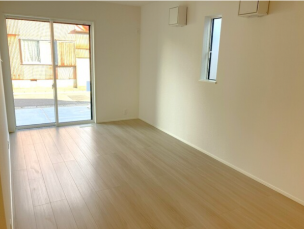 西尾市西幡豆町、新築一戸建ての居間画像です